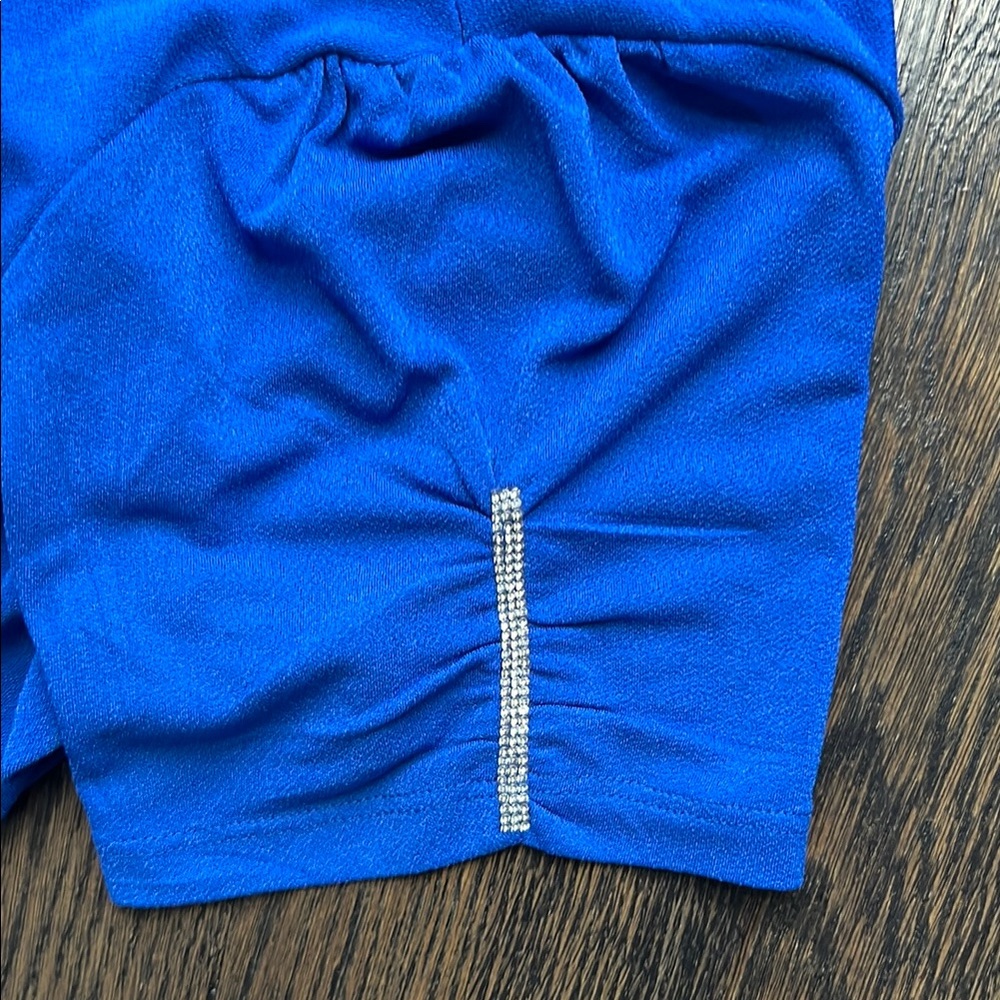 Women’s Relaxed Blue Short Sleeve Tee with rhinestones along ruched sleeves - Picture 7 of 7